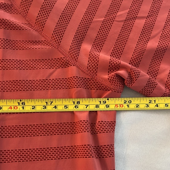 Reebok Tshirt M - Picture 4 of 7